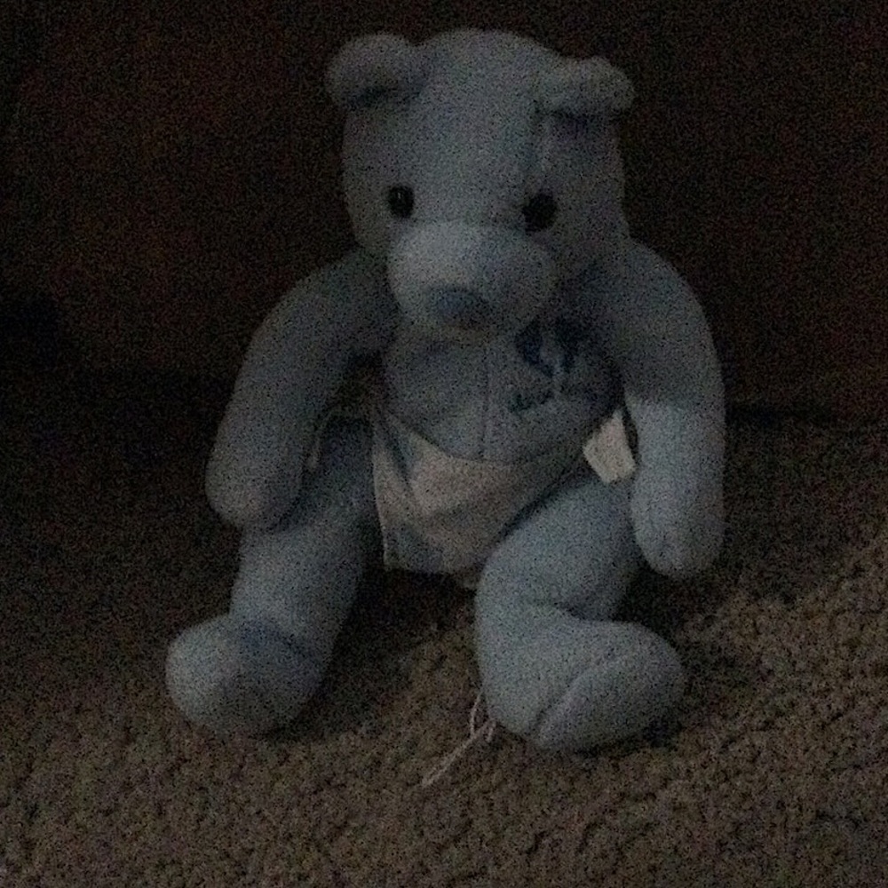 it’s a baby beanie boo it’s from 1985